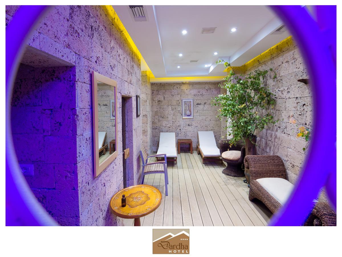 Hotel Dardha Ngoại thất bức ảnh