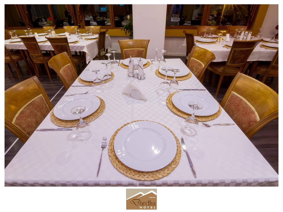 Hotel Dardha Ngoại thất bức ảnh